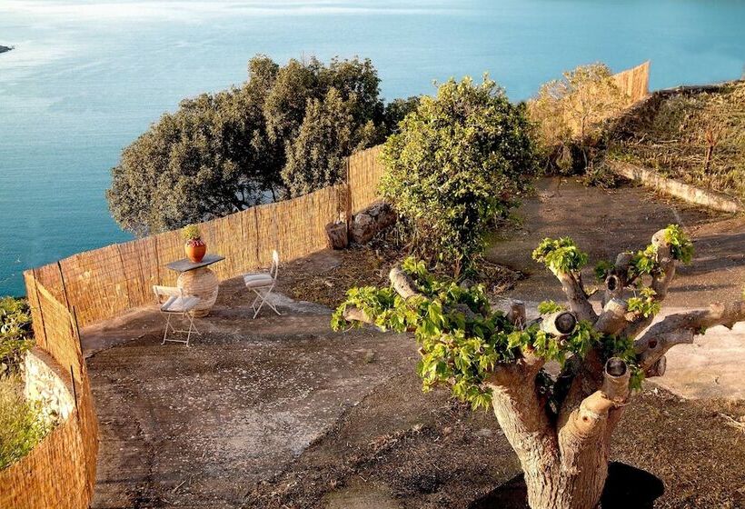 호텔 Unique Hideaway With Serene Panoramic Views