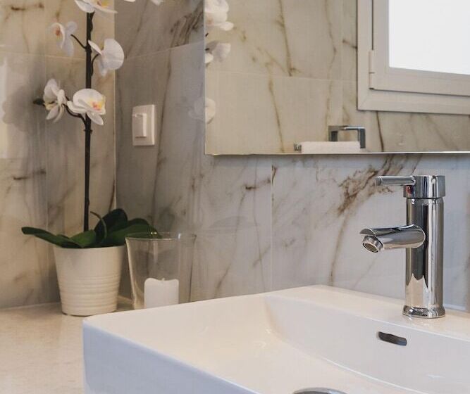 Large Private Villa Splendid Terraces & Views