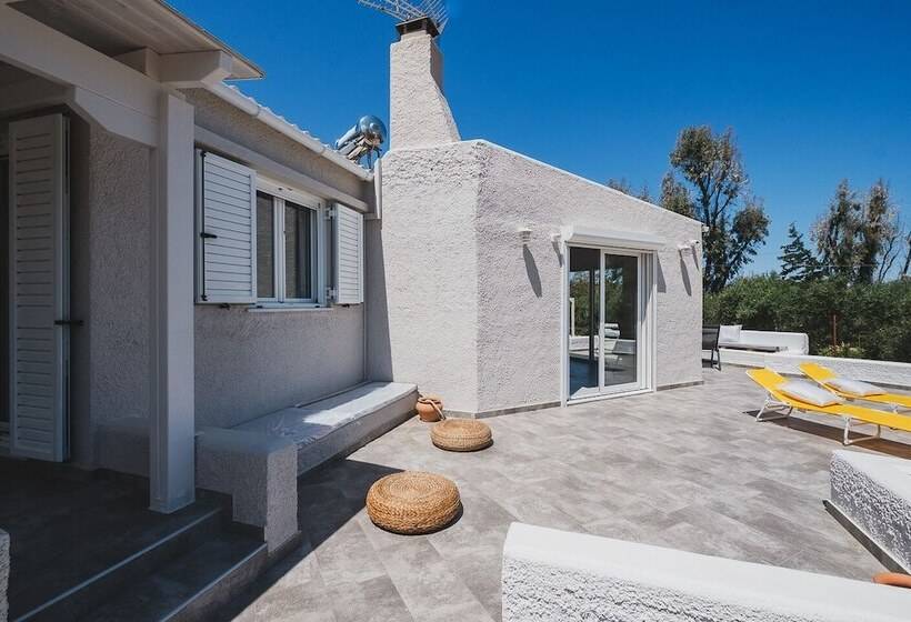 Large Private Villa Splendid Terraces & Views