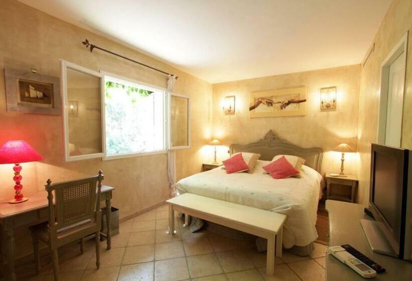 Villas Les Residences De Scaglione