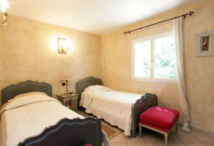 Villas Les Residences De Scaglione