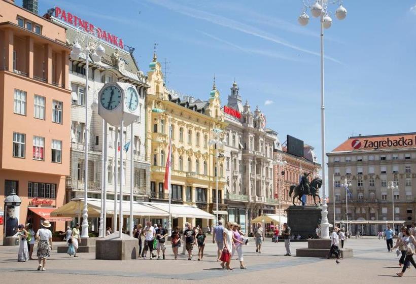 Angel Main Square Center Zagreb