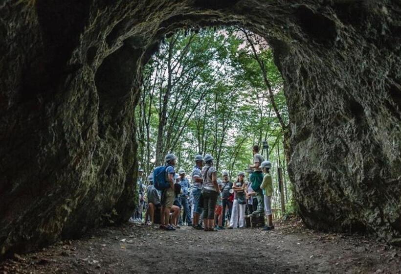 פנסיון Apartments And Rooms Kristina