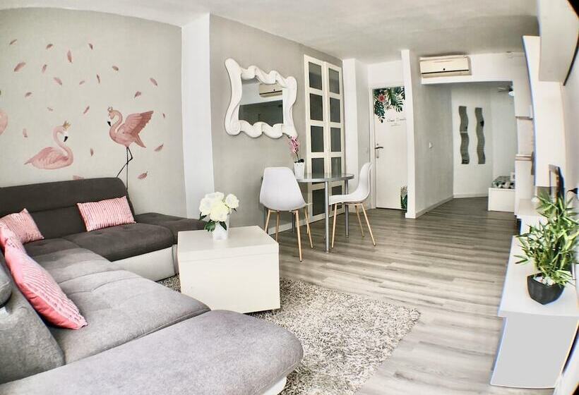 ペンション Bunga Love   Adults Only