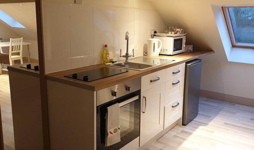 بنسيون Harlestone Retreat  Adults Only