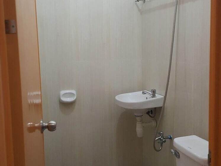 פנסיון Seacret Lodge