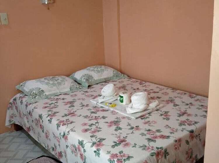 פנסיון Seacret Lodge