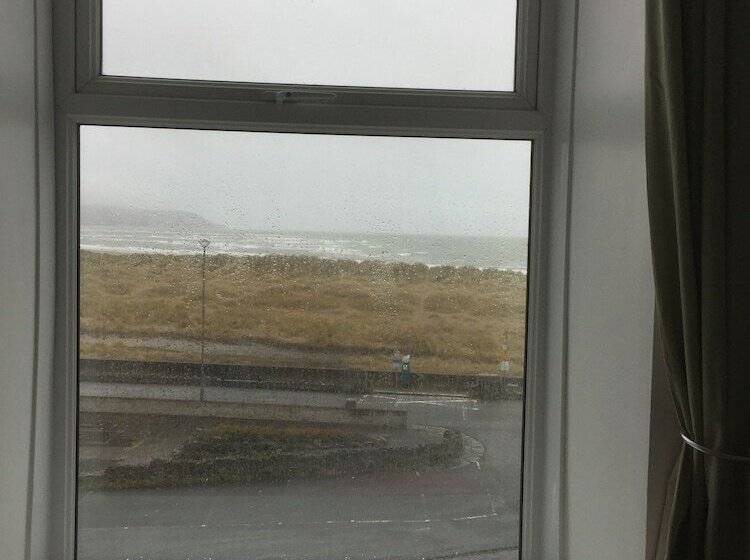 פנסיון Seascape