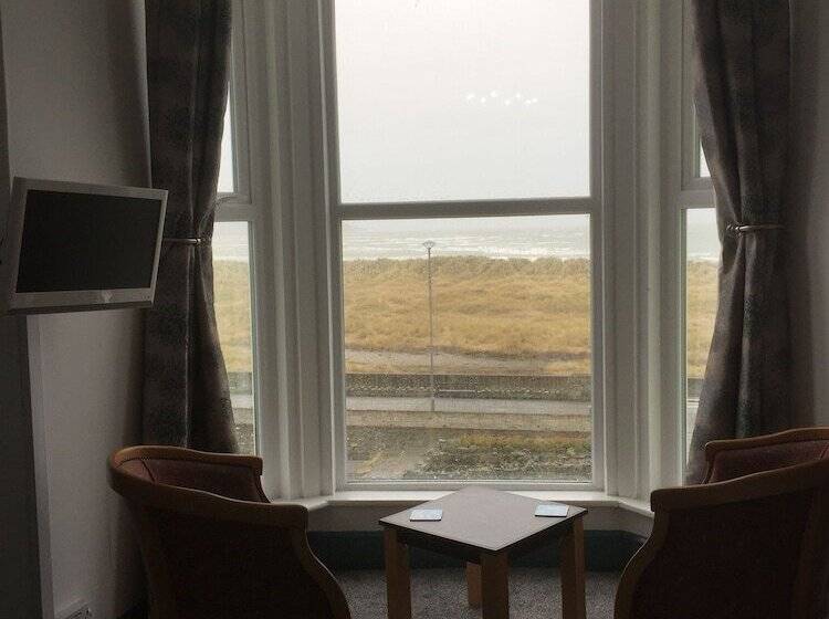 פנסיון Seascape