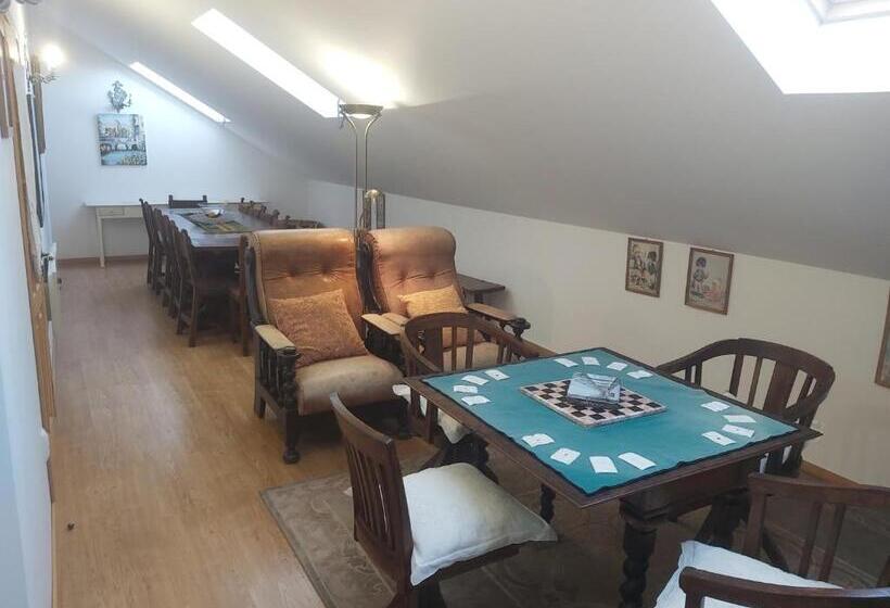 پانسیون Solar Quinta De São Carlos