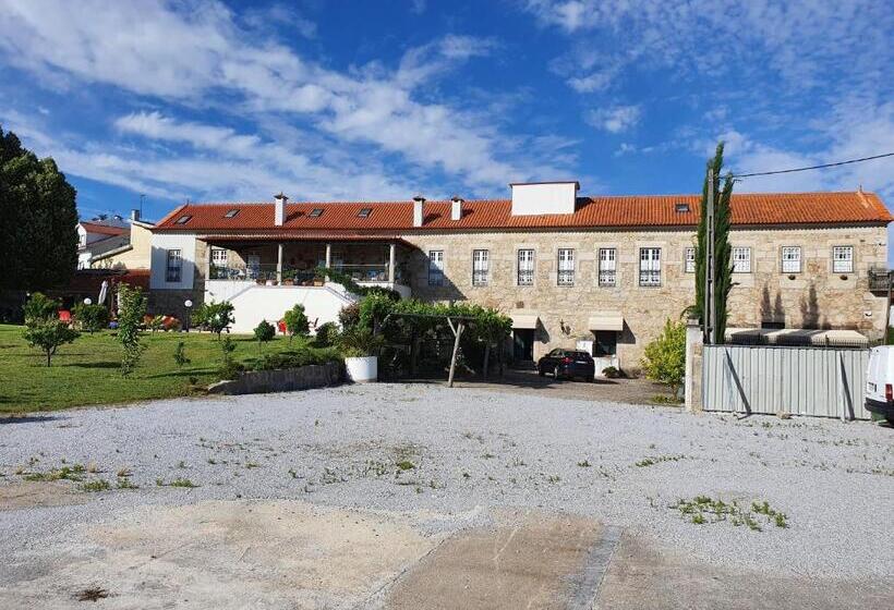 پانسیون Solar Quinta De São Carlos