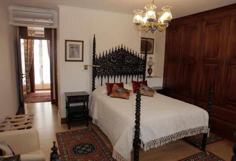 پانسیون Solar Quinta De São Carlos