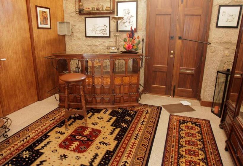 پانسیون Solar Quinta De São Carlos