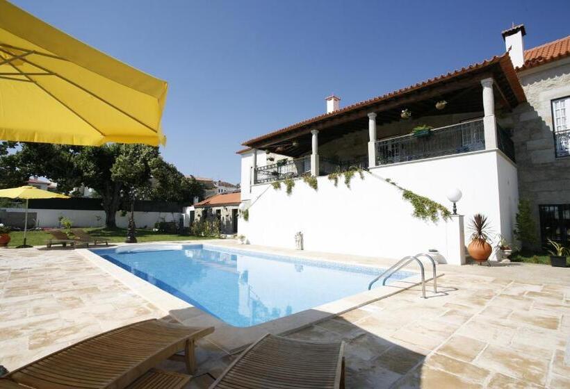 پانسیون Solar Quinta De São Carlos