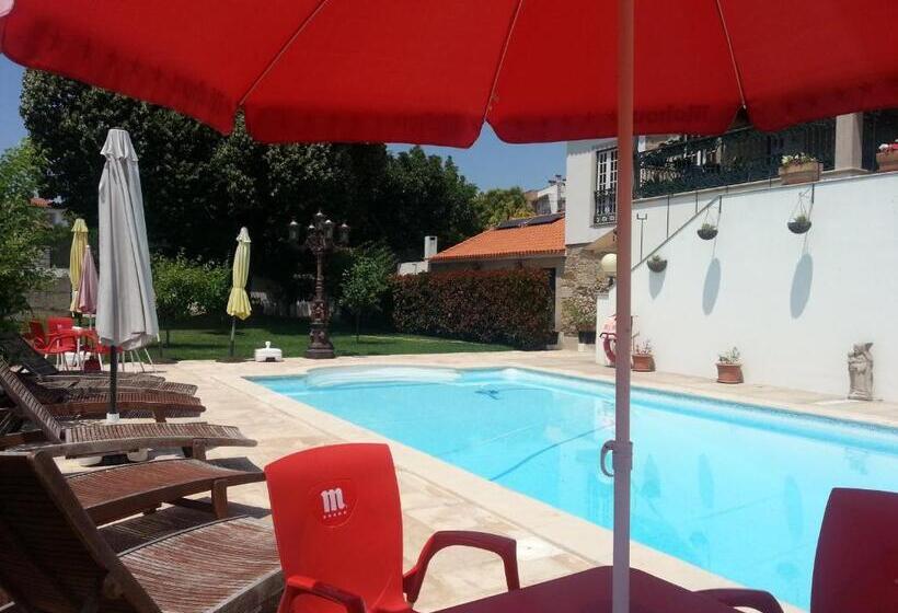 پانسیون Solar Quinta De São Carlos