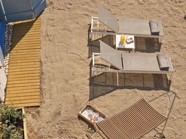 پانسیون The Elephant Goupa Beach