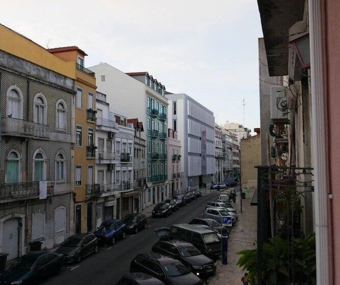 پانسیون Tt Anjos Lisbon Rooms