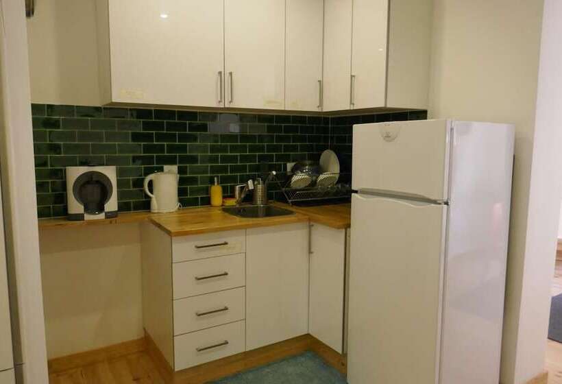 پانسیون Tt Anjos Lisbon Rooms