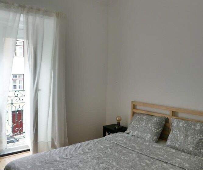 پانسیون Tt Anjos Lisbon Rooms