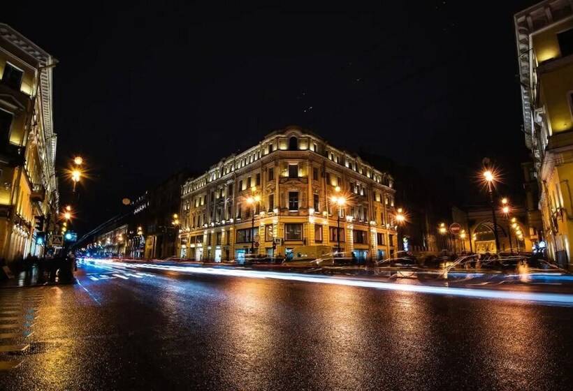 Premium Central Loft