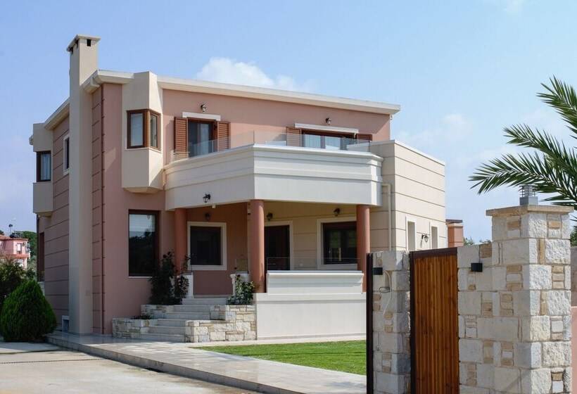 Private Pool Luxurious Villa With Parking & Bbq