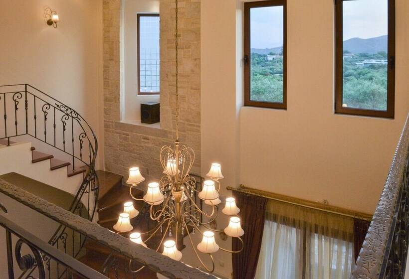 Private Pool Luxurious Villa With Parking & Bbq