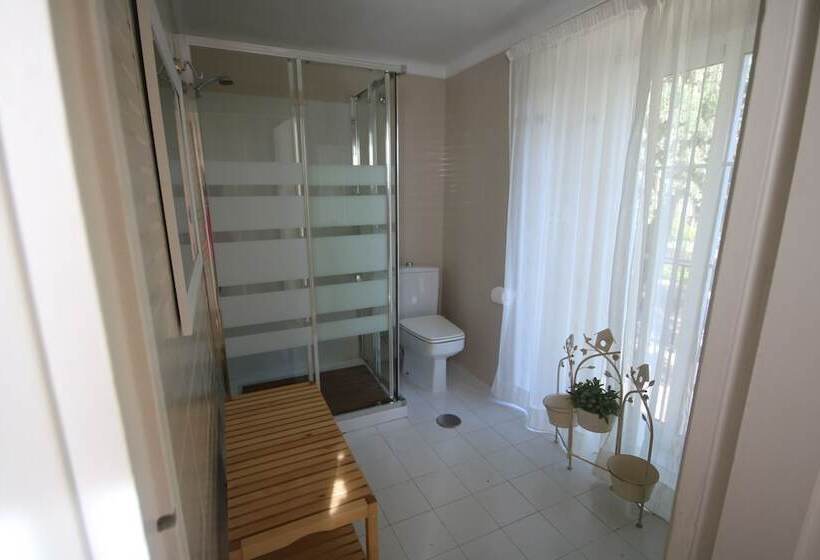 Rent&dream Villa Malaga Manila