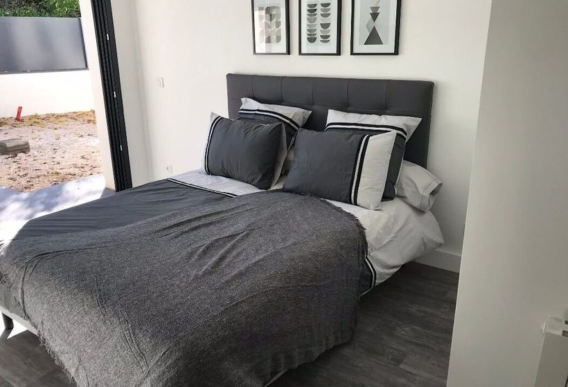 Studio Au Calme Et Indépendant Tassindemilalune