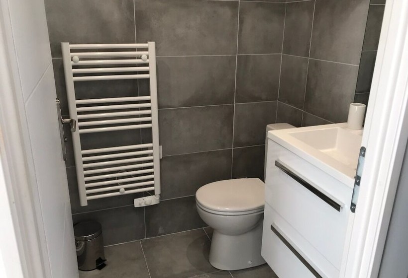 Studio Au Calme Et Indépendant Tassindemilalune