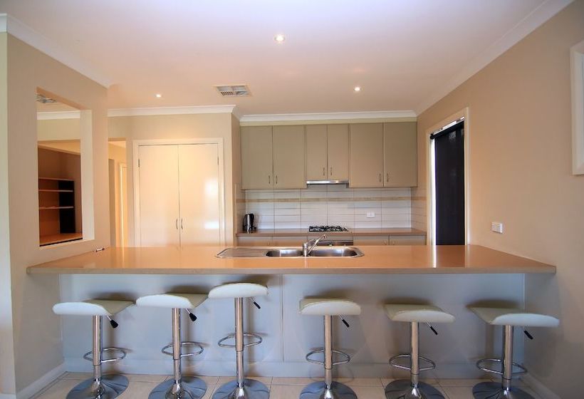 The Anchorage By The Lake