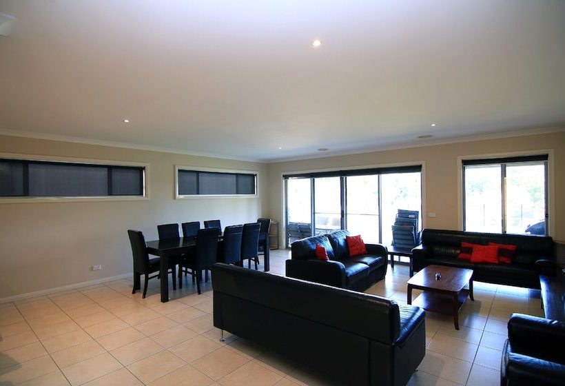 The Anchorage By The Lake