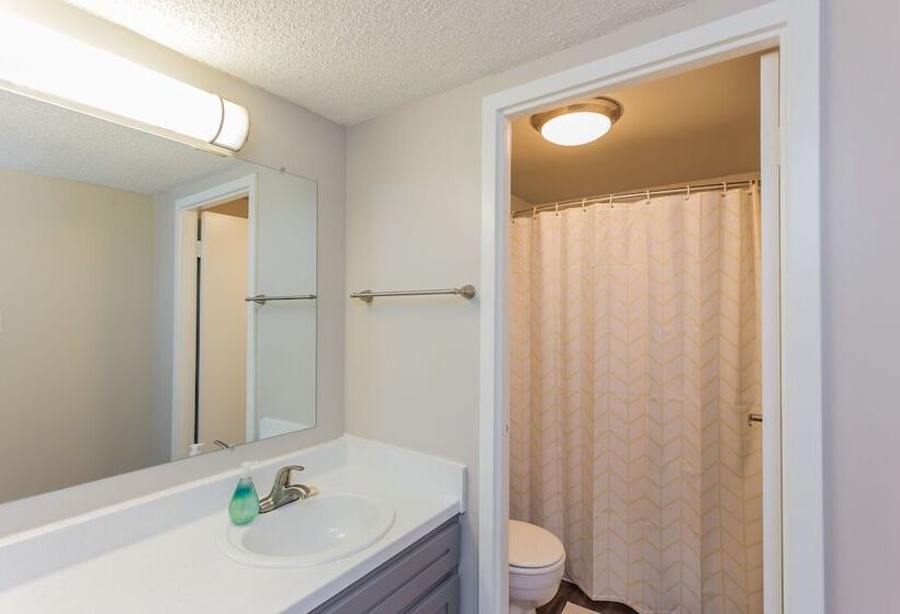 The River City Flats