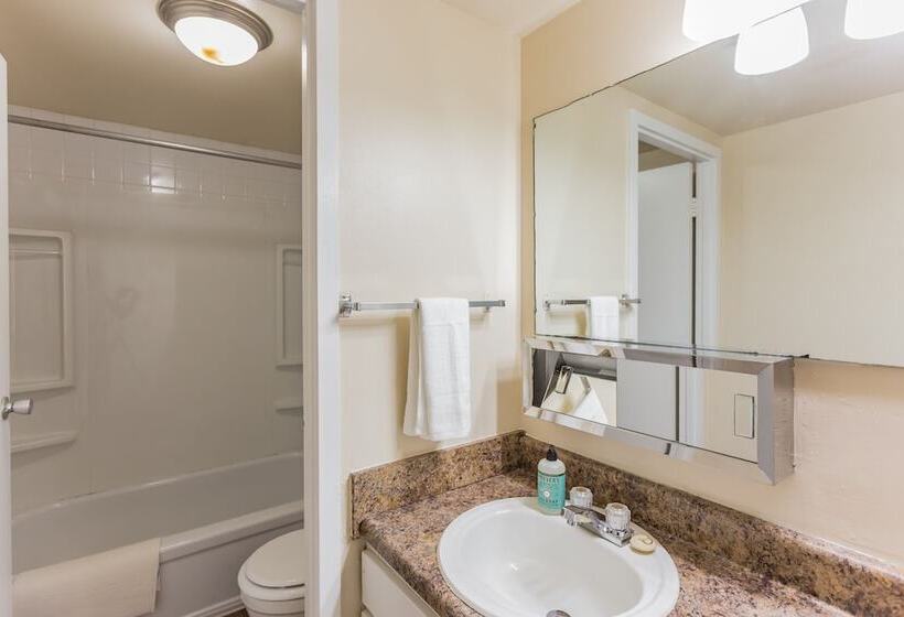 The River City Flats