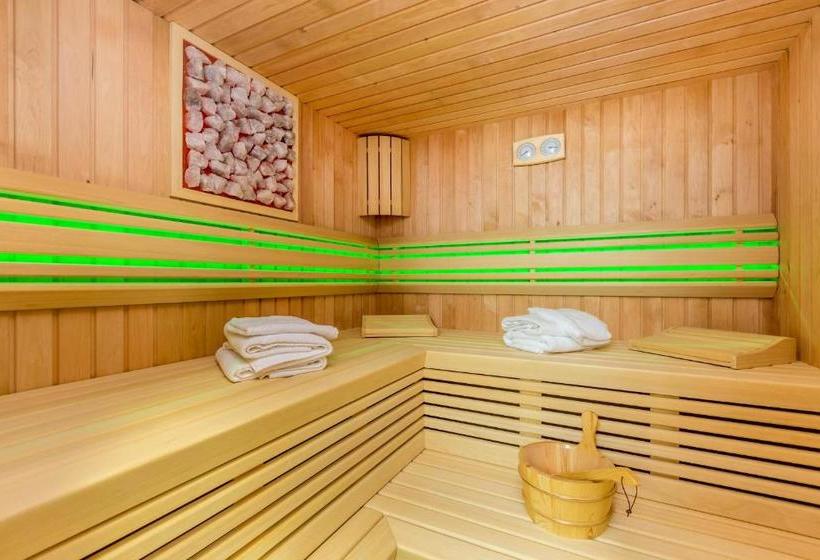 Villa Roko With Pool And Sauna