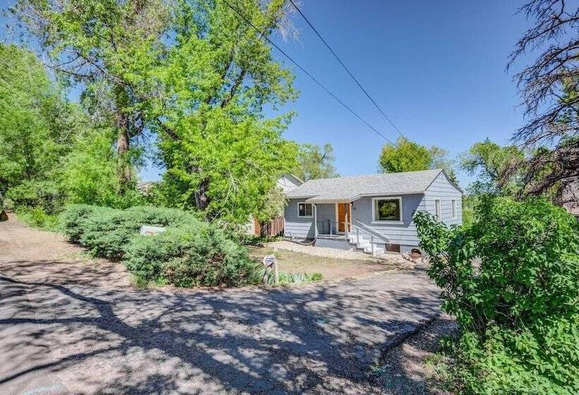 3brdowntownwalk To Everywhere & Bars W/fire Pit