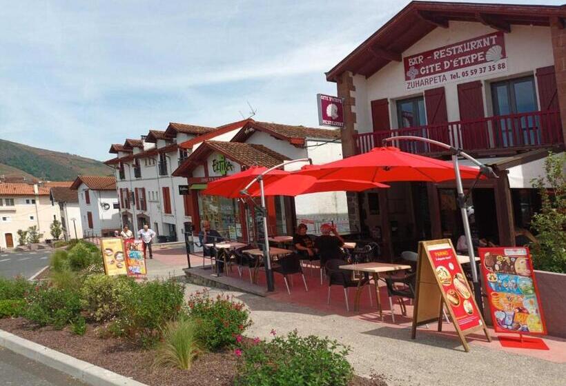 ユースホステル Gîte D étape Zuharpeta Randonneur Pèlerin