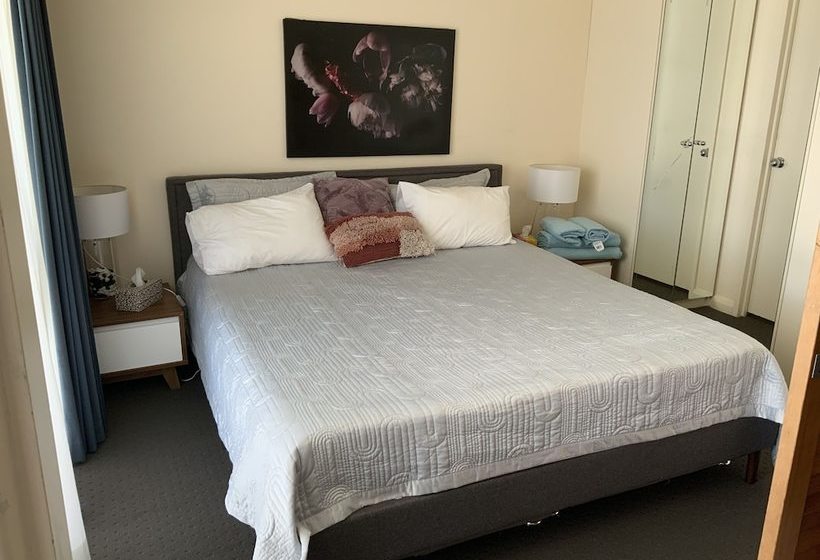 Alex Beach Resort 317/428