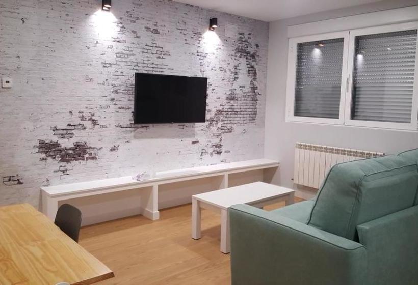 Alquilaz Apartamentos Turísticos