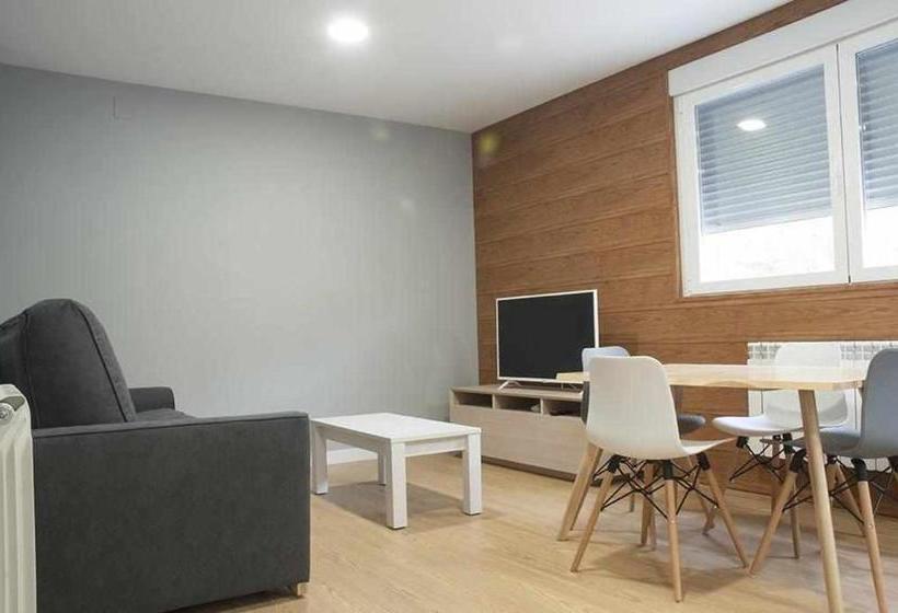 Alquilaz Apartamentos Turísticos