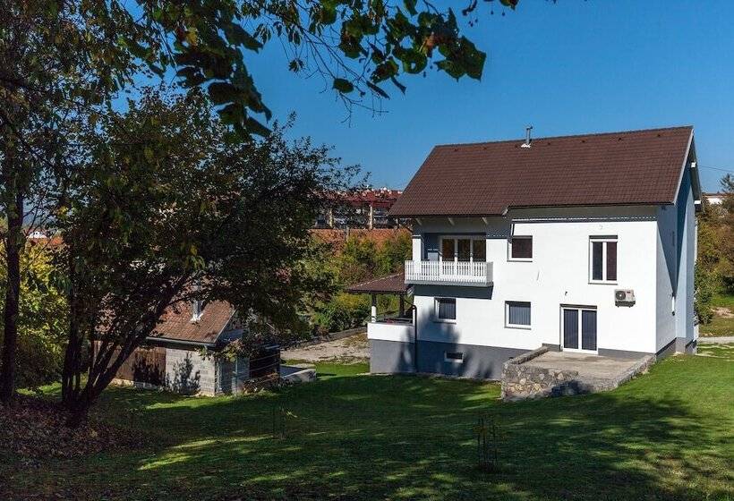 Apartments Snježana Rastoke