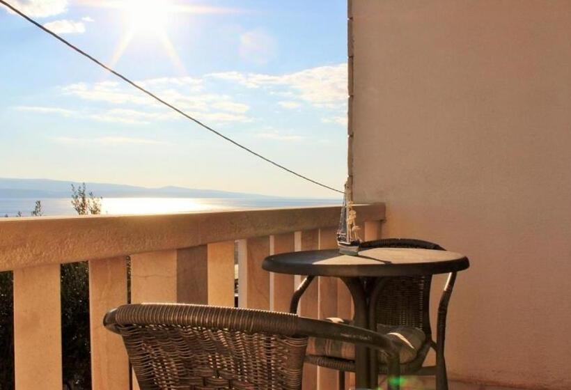 Aria Apartments With Sea View