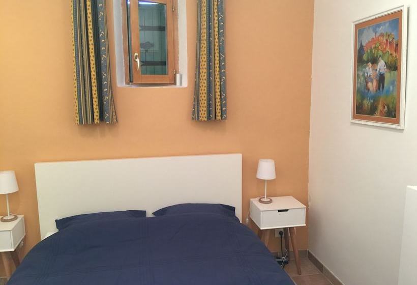 Bastide Casa Mira Au Domaine D  Esclatesang, 5 Ha, Apt, Parc Du Luberon