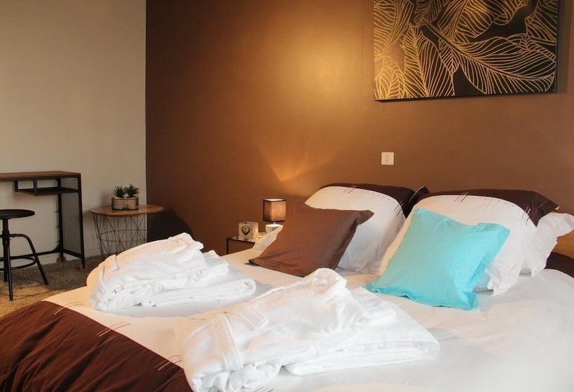 ベッドアンドブレックファースト Au Petit Clos