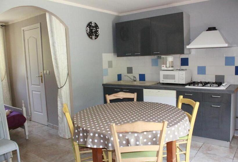 مبيت وإفطار Belle Maison De Montagne