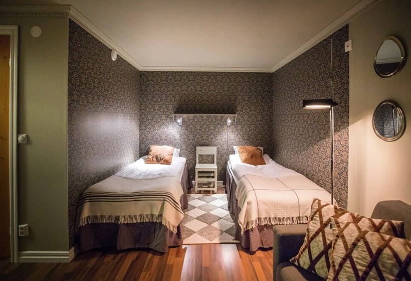 مبيت وإفطار Henning Ski Lodge