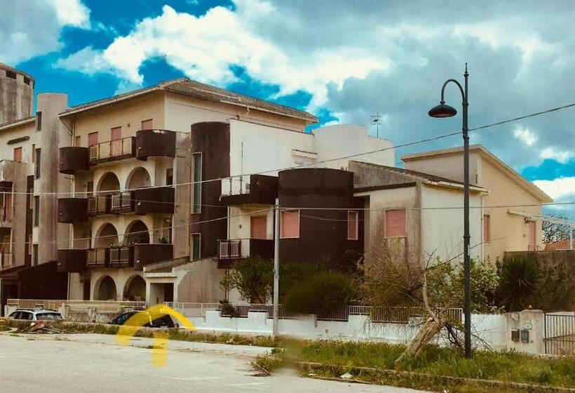 Bed and Breakfast La Terrazza Sul Mar Mediterraneo