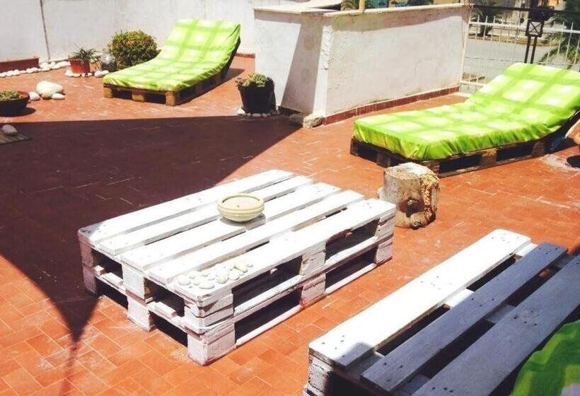 Bed and Breakfast La Terrazza Sul Mar Mediterraneo