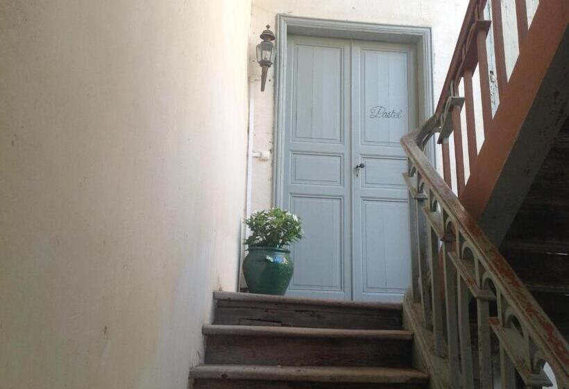 민박 Les Chambres De L Horloge