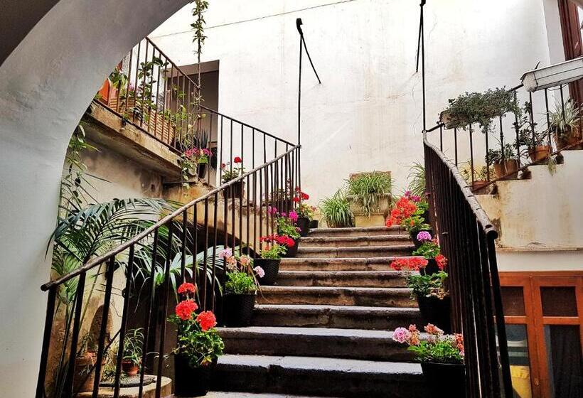 Bed And Breakfast L&p