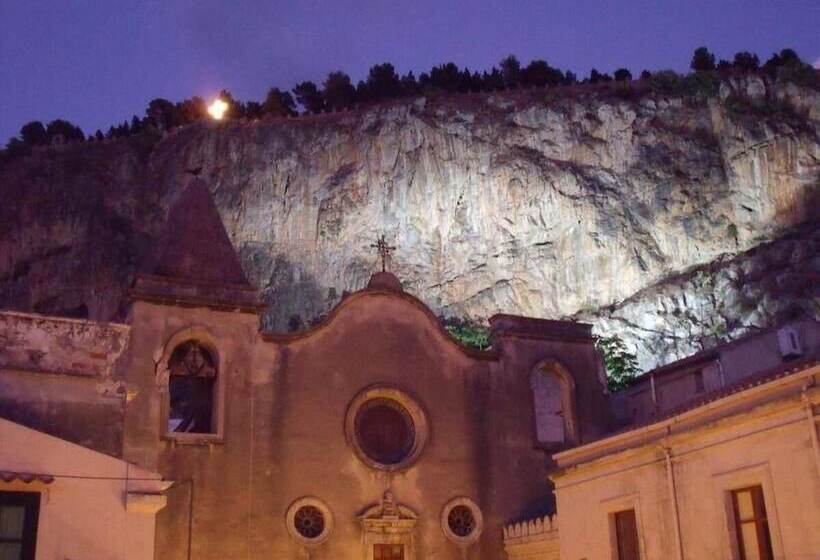 Bed And Breakfast L&p